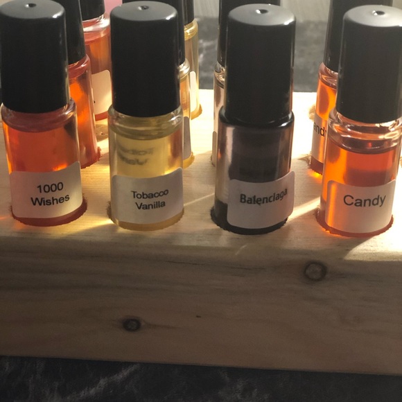 Scented Body Oils - Picture 2 of 4